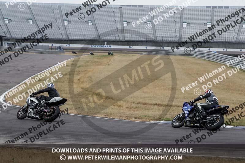 Rockingham no limits trackday;enduro digital images;event digital images;eventdigitalimages;no limits trackdays;peter wileman photography;racing digital images;rockingham raceway northamptonshire;rockingham trackday photographs;trackday digital images;trackday photos