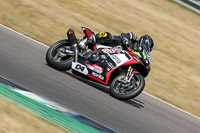 Rockingham-no-limits-trackday;enduro-digital-images;event-digital-images;eventdigitalimages;no-limits-trackdays;peter-wileman-photography;racing-digital-images;rockingham-raceway-northamptonshire;rockingham-trackday-photographs;trackday-digital-images;trackday-photos