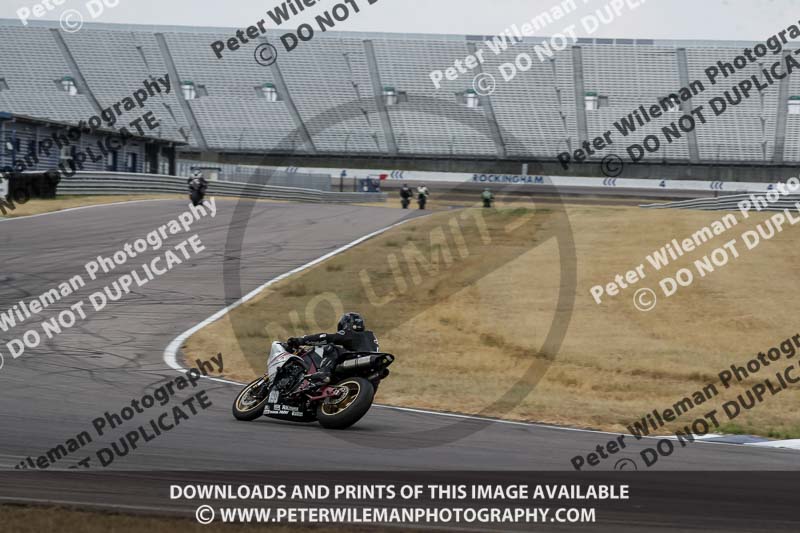 Rockingham no limits trackday;enduro digital images;event digital images;eventdigitalimages;no limits trackdays;peter wileman photography;racing digital images;rockingham raceway northamptonshire;rockingham trackday photographs;trackday digital images;trackday photos