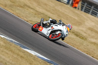 Rockingham-no-limits-trackday;enduro-digital-images;event-digital-images;eventdigitalimages;no-limits-trackdays;peter-wileman-photography;racing-digital-images;rockingham-raceway-northamptonshire;rockingham-trackday-photographs;trackday-digital-images;trackday-photos