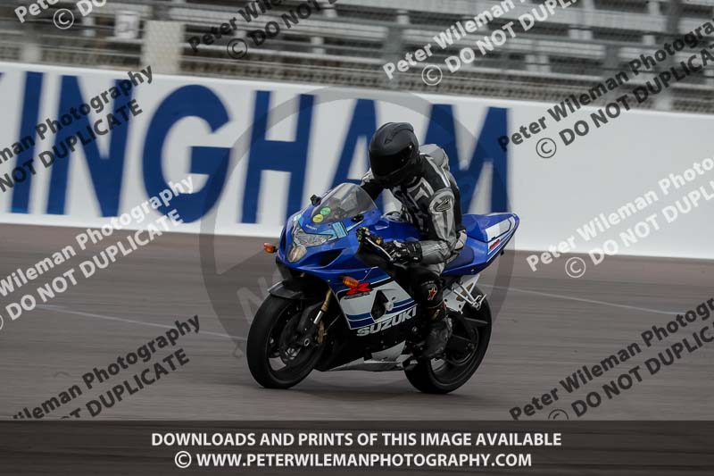 Rockingham no limits trackday;enduro digital images;event digital images;eventdigitalimages;no limits trackdays;peter wileman photography;racing digital images;rockingham raceway northamptonshire;rockingham trackday photographs;trackday digital images;trackday photos