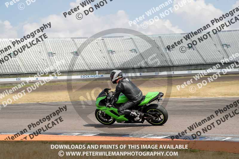 Rockingham no limits trackday;enduro digital images;event digital images;eventdigitalimages;no limits trackdays;peter wileman photography;racing digital images;rockingham raceway northamptonshire;rockingham trackday photographs;trackday digital images;trackday photos