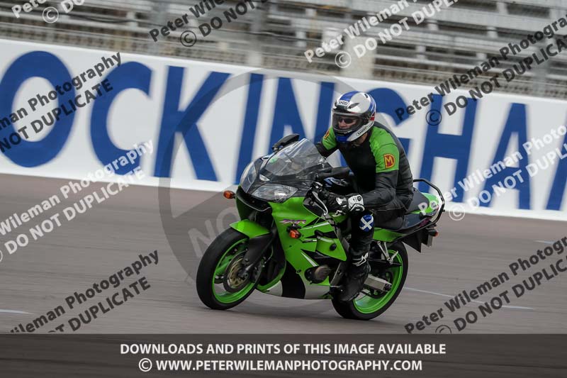 Rockingham no limits trackday;enduro digital images;event digital images;eventdigitalimages;no limits trackdays;peter wileman photography;racing digital images;rockingham raceway northamptonshire;rockingham trackday photographs;trackday digital images;trackday photos