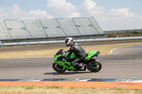 Rockingham-no-limits-trackday;enduro-digital-images;event-digital-images;eventdigitalimages;no-limits-trackdays;peter-wileman-photography;racing-digital-images;rockingham-raceway-northamptonshire;rockingham-trackday-photographs;trackday-digital-images;trackday-photos