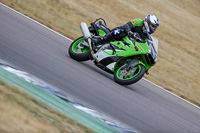 Rockingham-no-limits-trackday;enduro-digital-images;event-digital-images;eventdigitalimages;no-limits-trackdays;peter-wileman-photography;racing-digital-images;rockingham-raceway-northamptonshire;rockingham-trackday-photographs;trackday-digital-images;trackday-photos