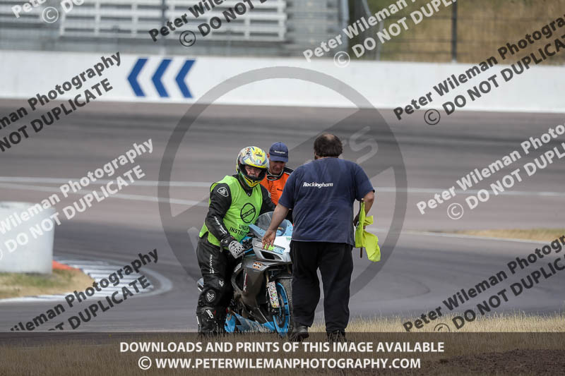 Rockingham no limits trackday;enduro digital images;event digital images;eventdigitalimages;no limits trackdays;peter wileman photography;racing digital images;rockingham raceway northamptonshire;rockingham trackday photographs;trackday digital images;trackday photos