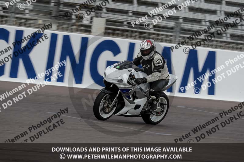 Rockingham no limits trackday;enduro digital images;event digital images;eventdigitalimages;no limits trackdays;peter wileman photography;racing digital images;rockingham raceway northamptonshire;rockingham trackday photographs;trackday digital images;trackday photos