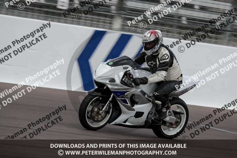 Rockingham no limits trackday;enduro digital images;event digital images;eventdigitalimages;no limits trackdays;peter wileman photography;racing digital images;rockingham raceway northamptonshire;rockingham trackday photographs;trackday digital images;trackday photos