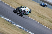 Rockingham-no-limits-trackday;enduro-digital-images;event-digital-images;eventdigitalimages;no-limits-trackdays;peter-wileman-photography;racing-digital-images;rockingham-raceway-northamptonshire;rockingham-trackday-photographs;trackday-digital-images;trackday-photos