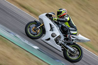 Rockingham-no-limits-trackday;enduro-digital-images;event-digital-images;eventdigitalimages;no-limits-trackdays;peter-wileman-photography;racing-digital-images;rockingham-raceway-northamptonshire;rockingham-trackday-photographs;trackday-digital-images;trackday-photos