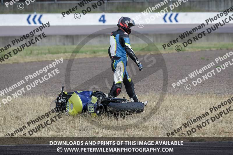 Rockingham no limits trackday;enduro digital images;event digital images;eventdigitalimages;no limits trackdays;peter wileman photography;racing digital images;rockingham raceway northamptonshire;rockingham trackday photographs;trackday digital images;trackday photos