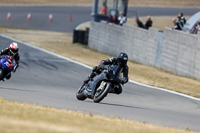 anglesey-no-limits-trackday;anglesey-photographs;anglesey-trackday-photographs;enduro-digital-images;event-digital-images;eventdigitalimages;no-limits-trackdays;peter-wileman-photography;racing-digital-images;trac-mon;trackday-digital-images;trackday-photos;ty-croes