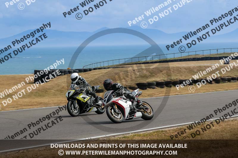 anglesey no limits trackday;anglesey photographs;anglesey trackday photographs;enduro digital images;event digital images;eventdigitalimages;no limits trackdays;peter wileman photography;racing digital images;trac mon;trackday digital images;trackday photos;ty croes