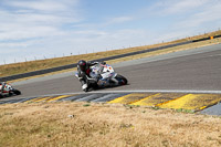anglesey-no-limits-trackday;anglesey-photographs;anglesey-trackday-photographs;enduro-digital-images;event-digital-images;eventdigitalimages;no-limits-trackdays;peter-wileman-photography;racing-digital-images;trac-mon;trackday-digital-images;trackday-photos;ty-croes