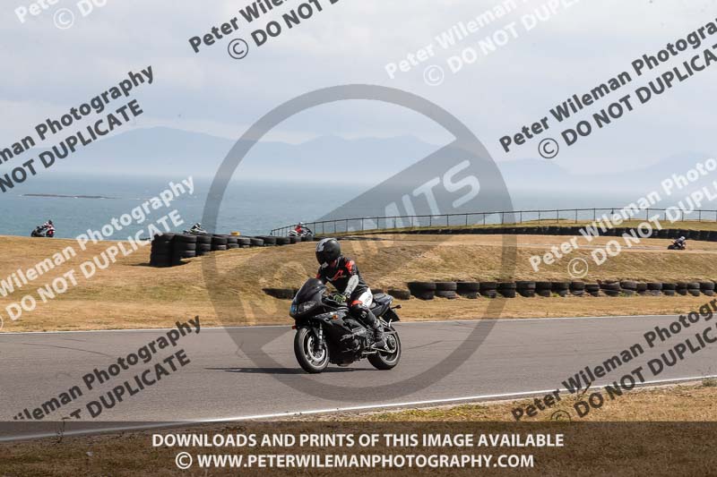 anglesey no limits trackday;anglesey photographs;anglesey trackday photographs;enduro digital images;event digital images;eventdigitalimages;no limits trackdays;peter wileman photography;racing digital images;trac mon;trackday digital images;trackday photos;ty croes