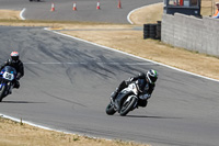 anglesey-no-limits-trackday;anglesey-photographs;anglesey-trackday-photographs;enduro-digital-images;event-digital-images;eventdigitalimages;no-limits-trackdays;peter-wileman-photography;racing-digital-images;trac-mon;trackday-digital-images;trackday-photos;ty-croes
