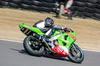 anglesey-no-limits-trackday;anglesey-photographs;anglesey-trackday-photographs;enduro-digital-images;event-digital-images;eventdigitalimages;no-limits-trackdays;peter-wileman-photography;racing-digital-images;trac-mon;trackday-digital-images;trackday-photos;ty-croes