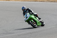 anglesey-no-limits-trackday;anglesey-photographs;anglesey-trackday-photographs;enduro-digital-images;event-digital-images;eventdigitalimages;no-limits-trackdays;peter-wileman-photography;racing-digital-images;trac-mon;trackday-digital-images;trackday-photos;ty-croes