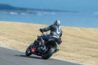 anglesey-no-limits-trackday;anglesey-photographs;anglesey-trackday-photographs;enduro-digital-images;event-digital-images;eventdigitalimages;no-limits-trackdays;peter-wileman-photography;racing-digital-images;trac-mon;trackday-digital-images;trackday-photos;ty-croes