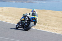 anglesey-no-limits-trackday;anglesey-photographs;anglesey-trackday-photographs;enduro-digital-images;event-digital-images;eventdigitalimages;no-limits-trackdays;peter-wileman-photography;racing-digital-images;trac-mon;trackday-digital-images;trackday-photos;ty-croes