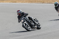 anglesey-no-limits-trackday;anglesey-photographs;anglesey-trackday-photographs;enduro-digital-images;event-digital-images;eventdigitalimages;no-limits-trackdays;peter-wileman-photography;racing-digital-images;trac-mon;trackday-digital-images;trackday-photos;ty-croes