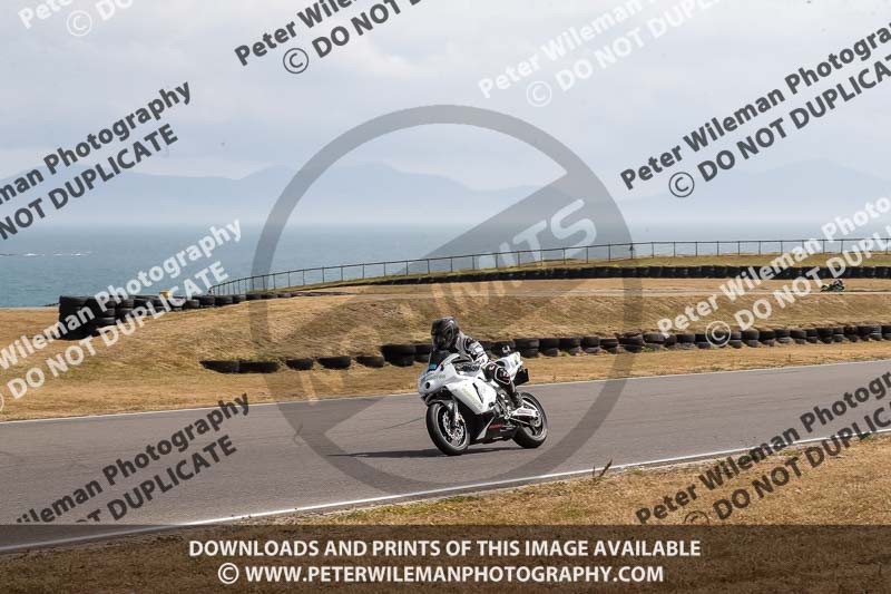anglesey no limits trackday;anglesey photographs;anglesey trackday photographs;enduro digital images;event digital images;eventdigitalimages;no limits trackdays;peter wileman photography;racing digital images;trac mon;trackday digital images;trackday photos;ty croes