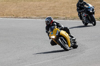 anglesey-no-limits-trackday;anglesey-photographs;anglesey-trackday-photographs;enduro-digital-images;event-digital-images;eventdigitalimages;no-limits-trackdays;peter-wileman-photography;racing-digital-images;trac-mon;trackday-digital-images;trackday-photos;ty-croes