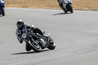 anglesey-no-limits-trackday;anglesey-photographs;anglesey-trackday-photographs;enduro-digital-images;event-digital-images;eventdigitalimages;no-limits-trackdays;peter-wileman-photography;racing-digital-images;trac-mon;trackday-digital-images;trackday-photos;ty-croes