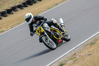 anglesey-no-limits-trackday;anglesey-photographs;anglesey-trackday-photographs;enduro-digital-images;event-digital-images;eventdigitalimages;no-limits-trackdays;peter-wileman-photography;racing-digital-images;trac-mon;trackday-digital-images;trackday-photos;ty-croes
