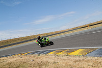 anglesey-no-limits-trackday;anglesey-photographs;anglesey-trackday-photographs;enduro-digital-images;event-digital-images;eventdigitalimages;no-limits-trackdays;peter-wileman-photography;racing-digital-images;trac-mon;trackday-digital-images;trackday-photos;ty-croes