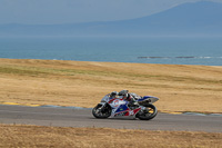anglesey-no-limits-trackday;anglesey-photographs;anglesey-trackday-photographs;enduro-digital-images;event-digital-images;eventdigitalimages;no-limits-trackdays;peter-wileman-photography;racing-digital-images;trac-mon;trackday-digital-images;trackday-photos;ty-croes