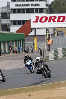 enduro-digital-images;event-digital-images;eventdigitalimages;mallory-park;mallory-park-photographs;mallory-park-trackday;mallory-park-trackday-photographs;no-limits-trackdays;peter-wileman-photography;racing-digital-images;trackday-digital-images;trackday-photos