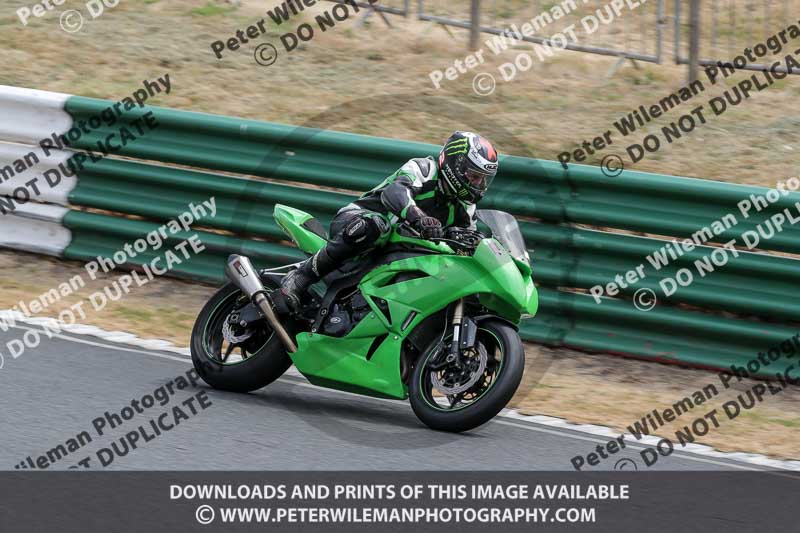 enduro digital images;event digital images;eventdigitalimages;mallory park;mallory park photographs;mallory park trackday;mallory park trackday photographs;no limits trackdays;peter wileman photography;racing digital images;trackday digital images;trackday photos