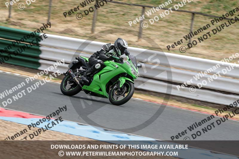 enduro digital images;event digital images;eventdigitalimages;mallory park;mallory park photographs;mallory park trackday;mallory park trackday photographs;no limits trackdays;peter wileman photography;racing digital images;trackday digital images;trackday photos
