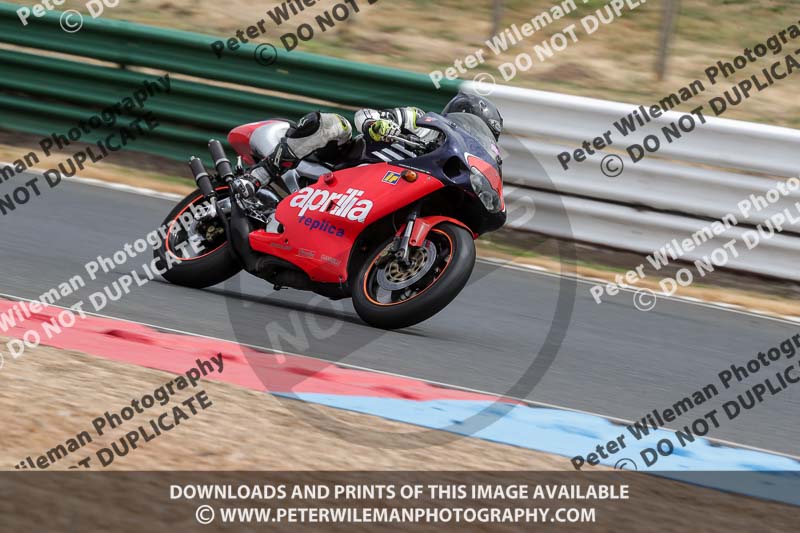 enduro digital images;event digital images;eventdigitalimages;mallory park;mallory park photographs;mallory park trackday;mallory park trackday photographs;no limits trackdays;peter wileman photography;racing digital images;trackday digital images;trackday photos