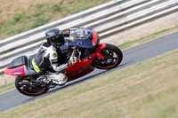enduro-digital-images;event-digital-images;eventdigitalimages;mallory-park;mallory-park-photographs;mallory-park-trackday;mallory-park-trackday-photographs;no-limits-trackdays;peter-wileman-photography;racing-digital-images;trackday-digital-images;trackday-photos