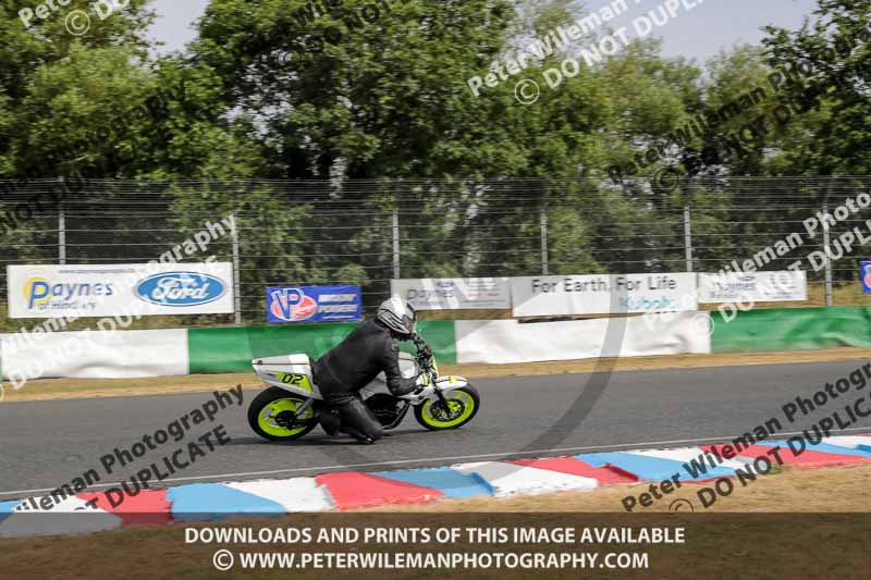enduro digital images;event digital images;eventdigitalimages;mallory park;mallory park photographs;mallory park trackday;mallory park trackday photographs;no limits trackdays;peter wileman photography;racing digital images;trackday digital images;trackday photos