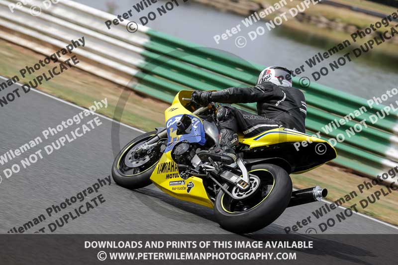 enduro digital images;event digital images;eventdigitalimages;mallory park;mallory park photographs;mallory park trackday;mallory park trackday photographs;no limits trackdays;peter wileman photography;racing digital images;trackday digital images;trackday photos