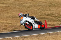 enduro-digital-images;event-digital-images;eventdigitalimages;no-limits-trackdays;peter-wileman-photography;racing-digital-images;snetterton;snetterton-no-limits-trackday;snetterton-photographs;snetterton-trackday-photographs;trackday-digital-images;trackday-photos