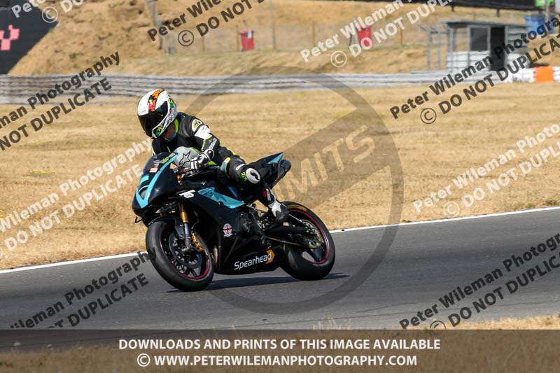 enduro digital images;event digital images;eventdigitalimages;no limits trackdays;peter wileman photography;racing digital images;snetterton;snetterton no limits trackday;snetterton photographs;snetterton trackday photographs;trackday digital images;trackday photos