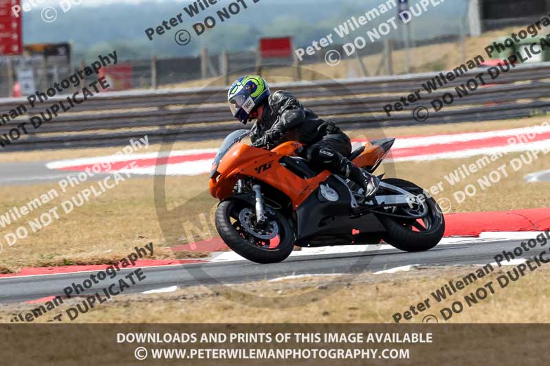 enduro digital images;event digital images;eventdigitalimages;no limits trackdays;peter wileman photography;racing digital images;snetterton;snetterton no limits trackday;snetterton photographs;snetterton trackday photographs;trackday digital images;trackday photos