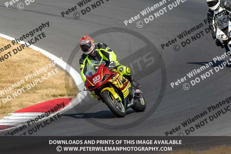 enduro digital images;event digital images;eventdigitalimages;no limits trackdays;peter wileman photography;racing digital images;snetterton;snetterton no limits trackday;snetterton photographs;snetterton trackday photographs;trackday digital images;trackday photos