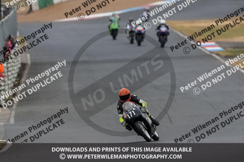enduro digital images;event digital images;eventdigitalimages;mallory park;mallory park photographs;mallory park trackday;mallory park trackday photographs;no limits trackdays;peter wileman photography;racing digital images;trackday digital images;trackday photos