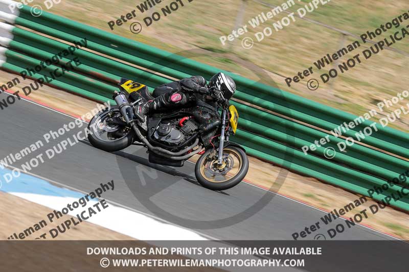 enduro digital images;event digital images;eventdigitalimages;mallory park;mallory park photographs;mallory park trackday;mallory park trackday photographs;no limits trackdays;peter wileman photography;racing digital images;trackday digital images;trackday photos