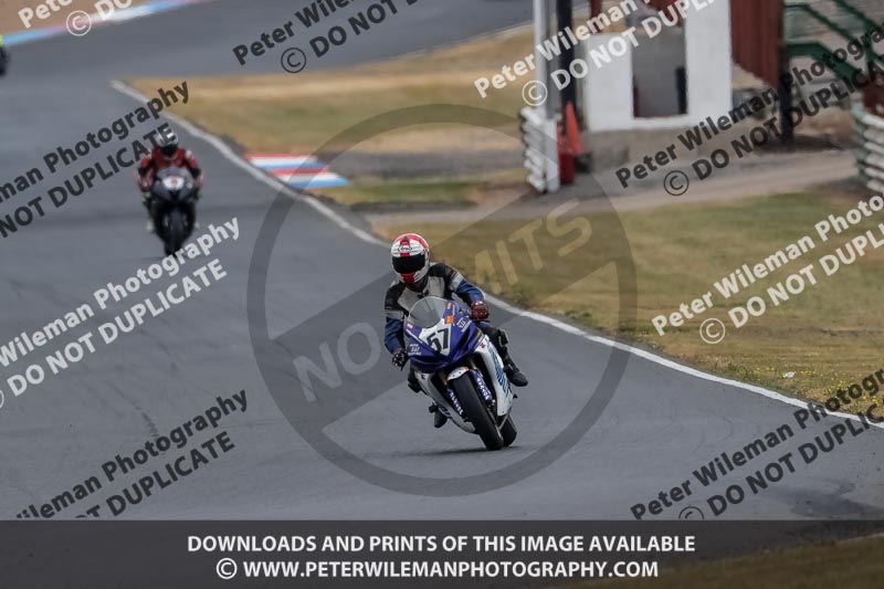 enduro digital images;event digital images;eventdigitalimages;mallory park;mallory park photographs;mallory park trackday;mallory park trackday photographs;no limits trackdays;peter wileman photography;racing digital images;trackday digital images;trackday photos