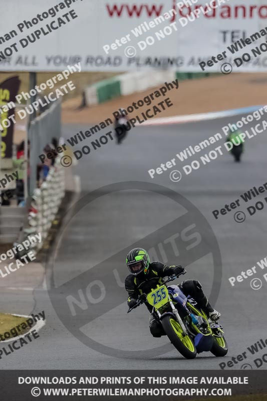 enduro digital images;event digital images;eventdigitalimages;mallory park;mallory park photographs;mallory park trackday;mallory park trackday photographs;no limits trackdays;peter wileman photography;racing digital images;trackday digital images;trackday photos