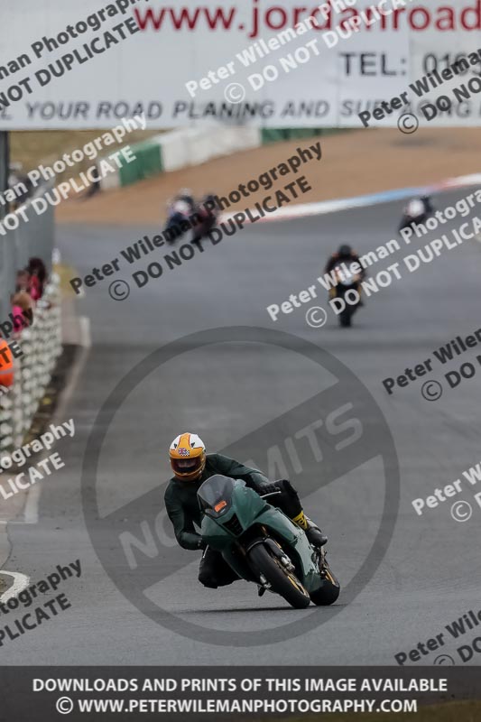 enduro digital images;event digital images;eventdigitalimages;mallory park;mallory park photographs;mallory park trackday;mallory park trackday photographs;no limits trackdays;peter wileman photography;racing digital images;trackday digital images;trackday photos