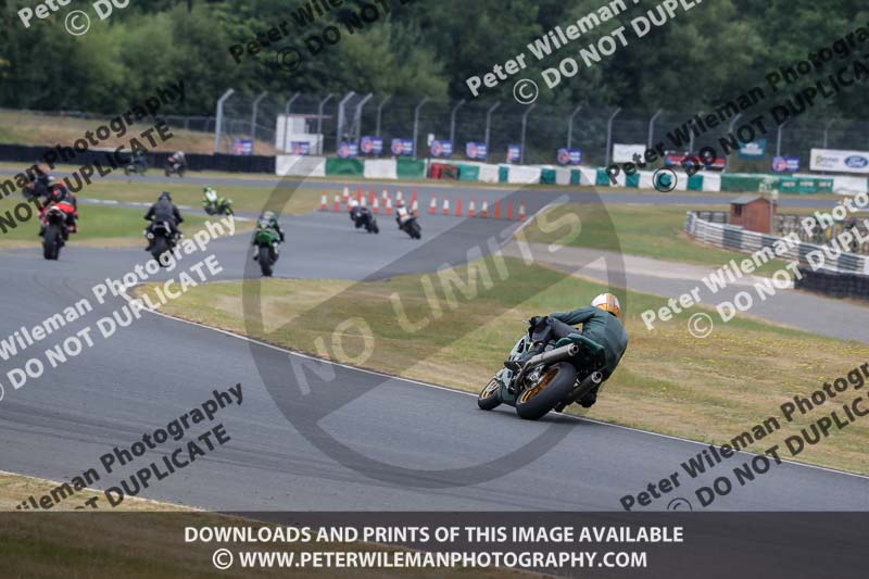 enduro digital images;event digital images;eventdigitalimages;mallory park;mallory park photographs;mallory park trackday;mallory park trackday photographs;no limits trackdays;peter wileman photography;racing digital images;trackday digital images;trackday photos