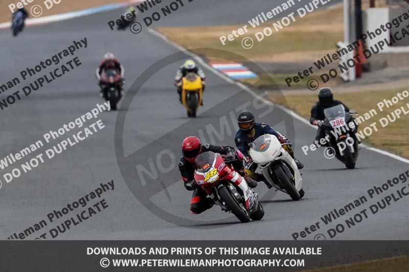 enduro digital images;event digital images;eventdigitalimages;mallory park;mallory park photographs;mallory park trackday;mallory park trackday photographs;no limits trackdays;peter wileman photography;racing digital images;trackday digital images;trackday photos
