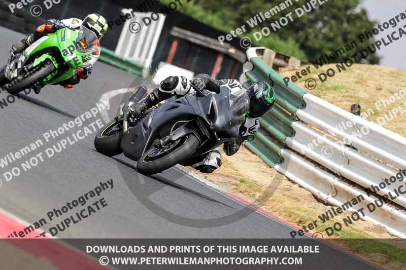 enduro digital images;event digital images;eventdigitalimages;mallory park;mallory park photographs;mallory park trackday;mallory park trackday photographs;no limits trackdays;peter wileman photography;racing digital images;trackday digital images;trackday photos